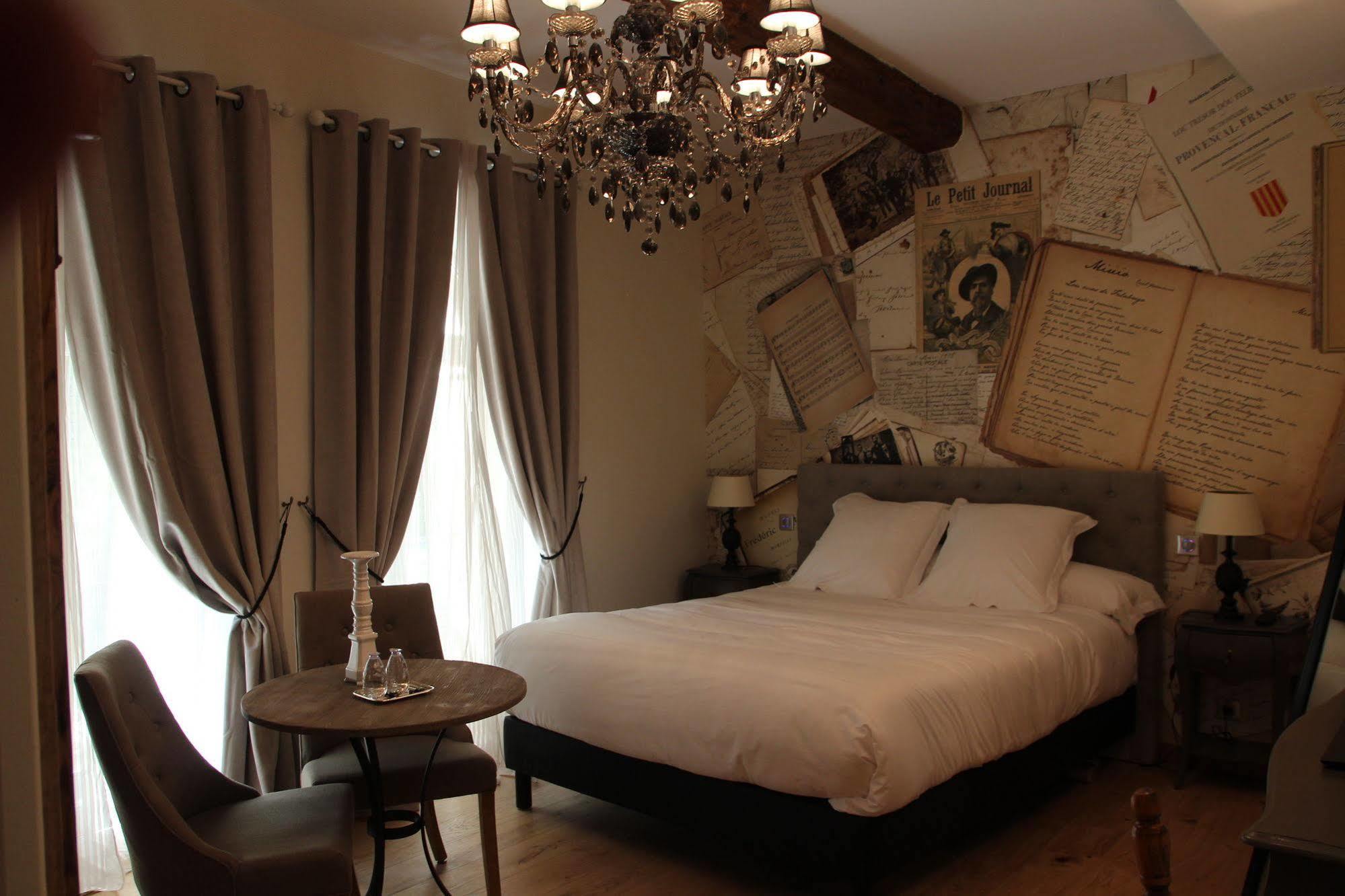 Saint-Rémy-de-Provence瓦利耶特旅馆住宿加早餐旅馆 外观 照片
